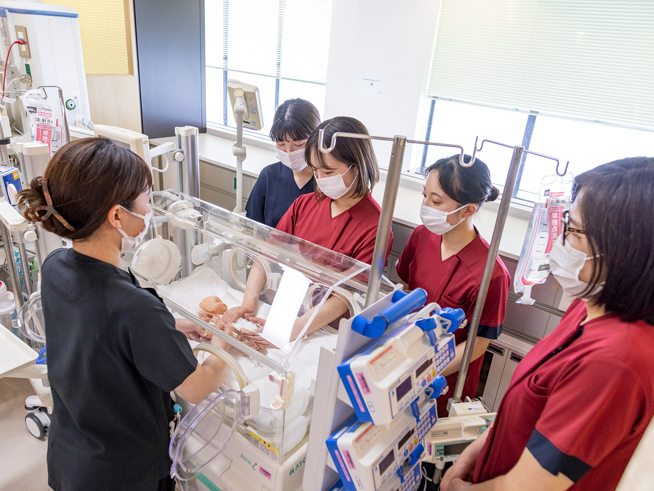 NICU（新生児集中治療室）集合写真